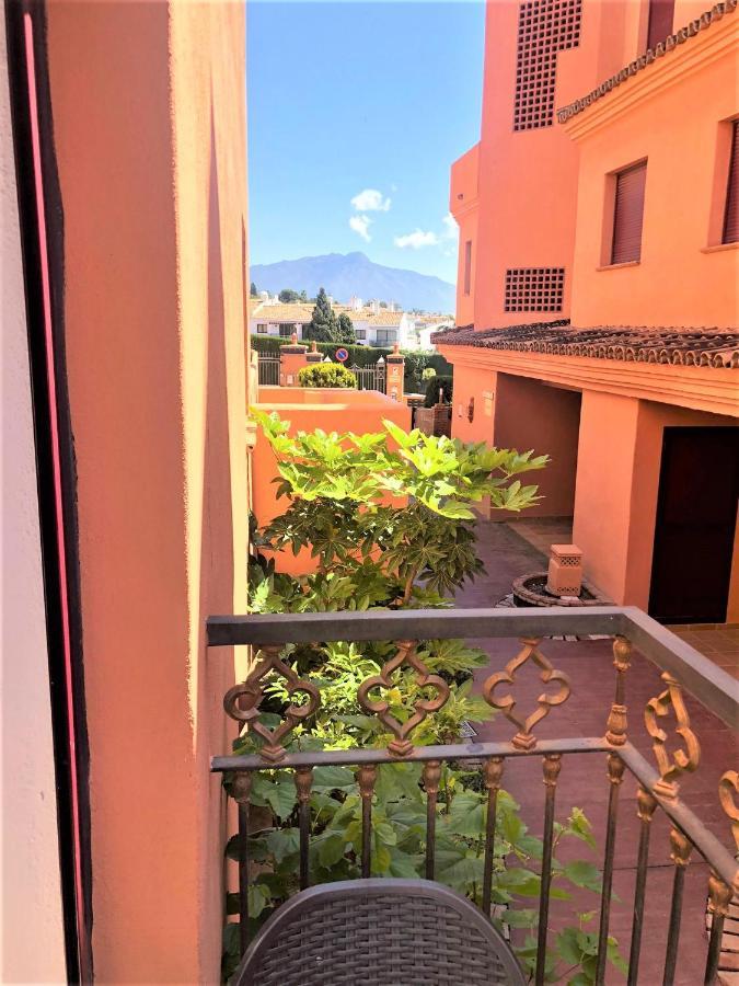 Elegant 2Br Apartment Puerto Banus Marbella Just 12 Minutes Away By G00Giemaps Estepona Ngoại thất bức ảnh
