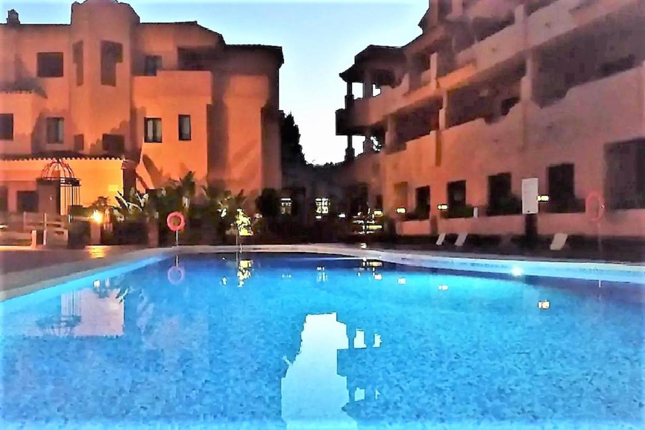 Elegant 2Br Apartment Puerto Banus Marbella Just 12 Minutes Away By G00Giemaps Estepona Ngoại thất bức ảnh