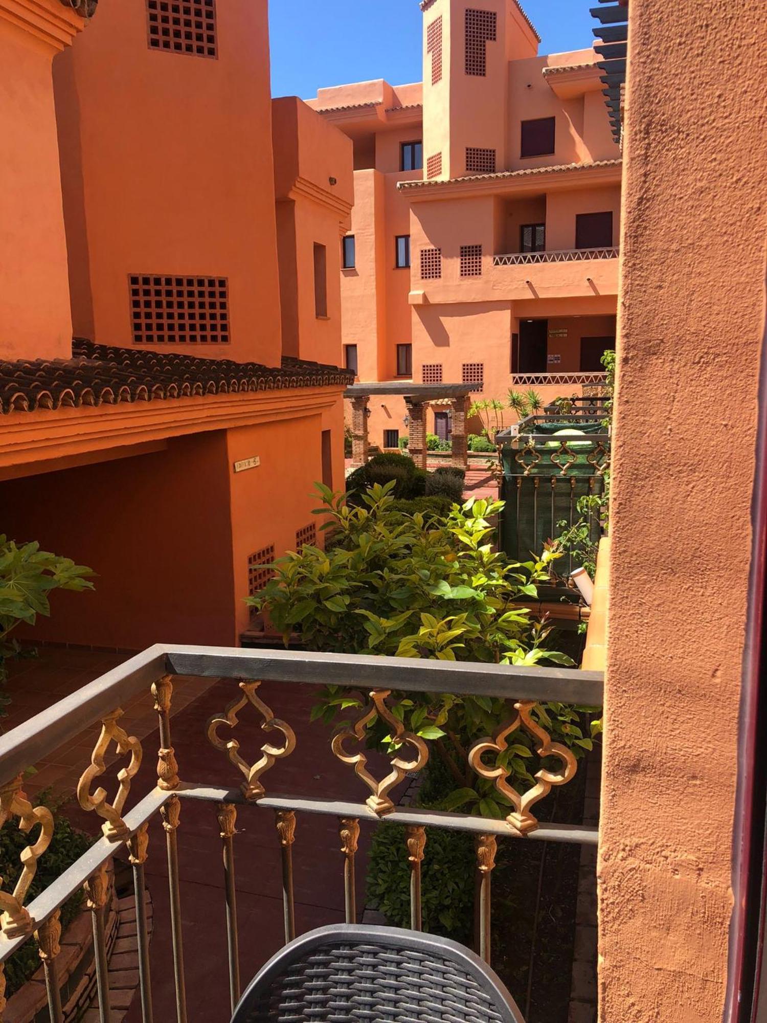 Elegant 2Br Apartment Puerto Banus Marbella Just 12 Minutes Away By G00Giemaps Estepona Ngoại thất bức ảnh
